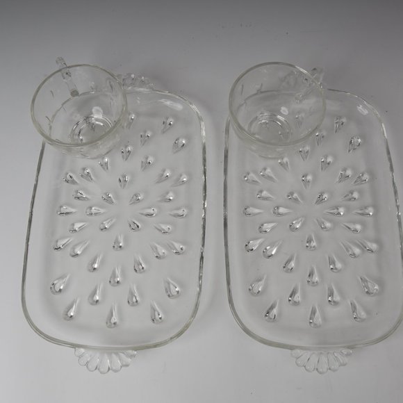 Hazel Atlas Informal Teardrop Clear 7 pc. Snack Set. - Picture 2 of 9